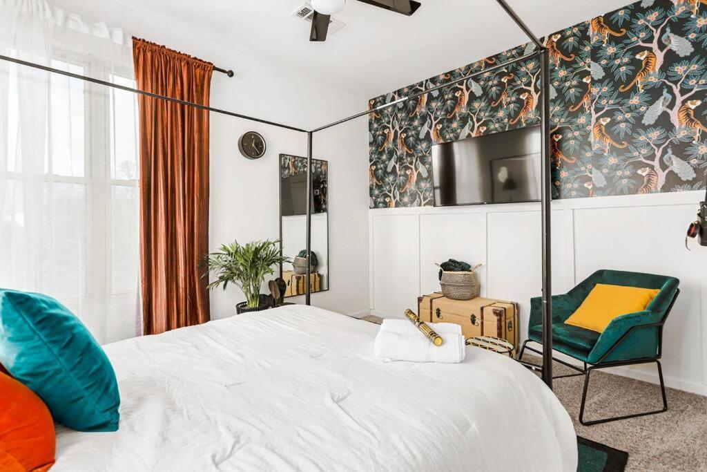 Entire Condo - Urban Safari In The Heart Of Atl Атланта Екстериор снимка